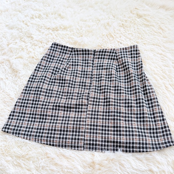 Altar'd State Plaid A-Line Skirt in Black and White - Picture 4 of 4